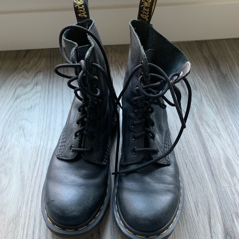 Dr. Martens size 7 boots